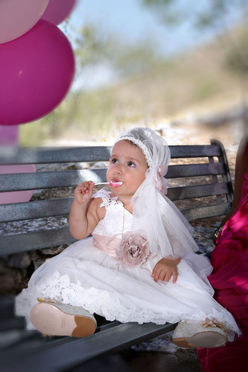 studio-photografias-dimosthenis-vixas-baptism-image-8 studio photografias dimosthenis vixas baptism image 8